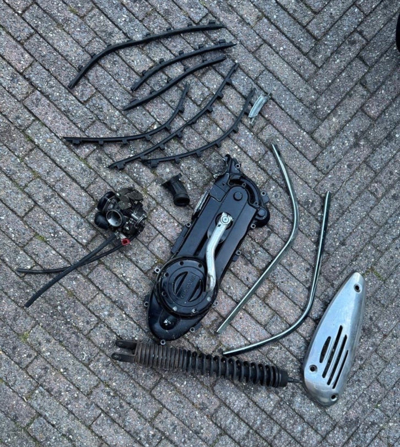 Piaggio vespa hitteschild, carterkap, carburateur enz, Ophalen, Gebruikt, Carburateur, Piaggio