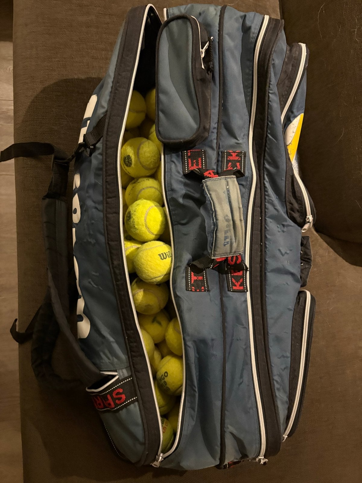 Grote tas met tennisballen - Ideaal voor training!, Ophalen, Gebruikt, Ballen, Wilson