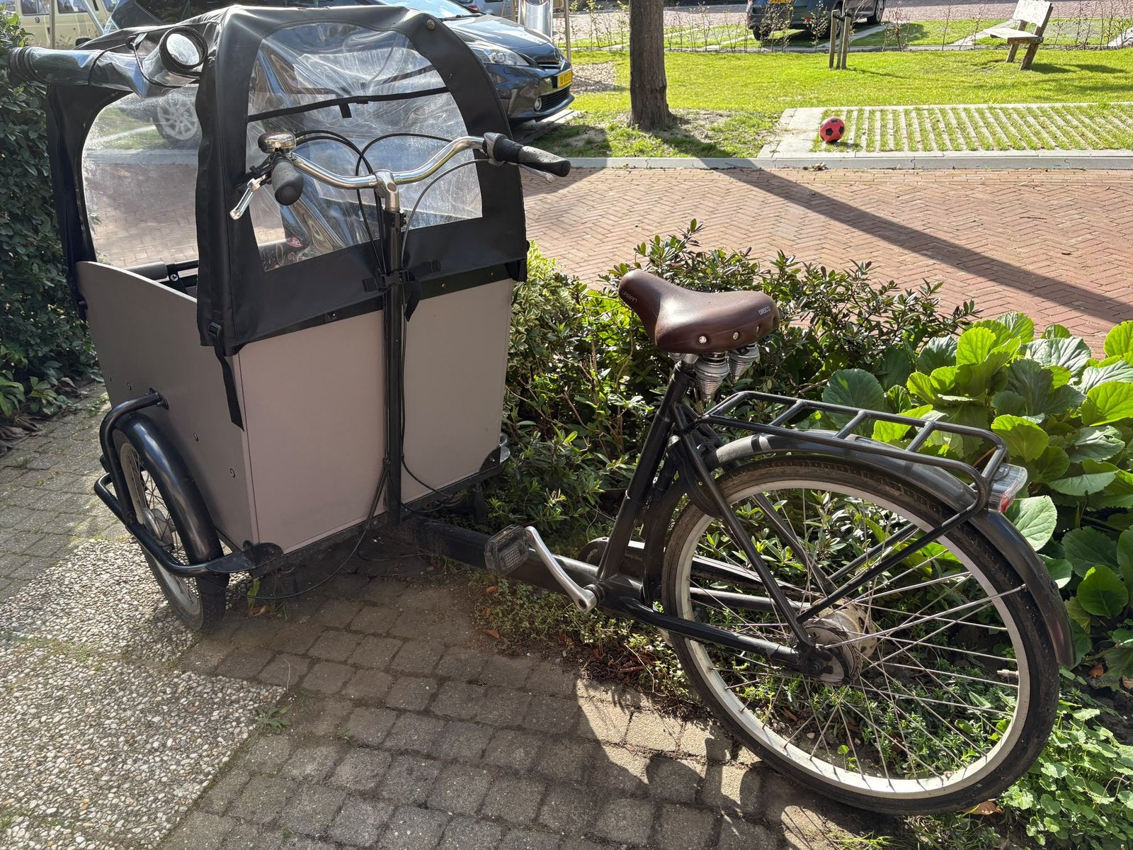 Babboe Big Bakfiets met regentent en opberghoes, Ophalen, Gebruikt, 4 kinderen of meer