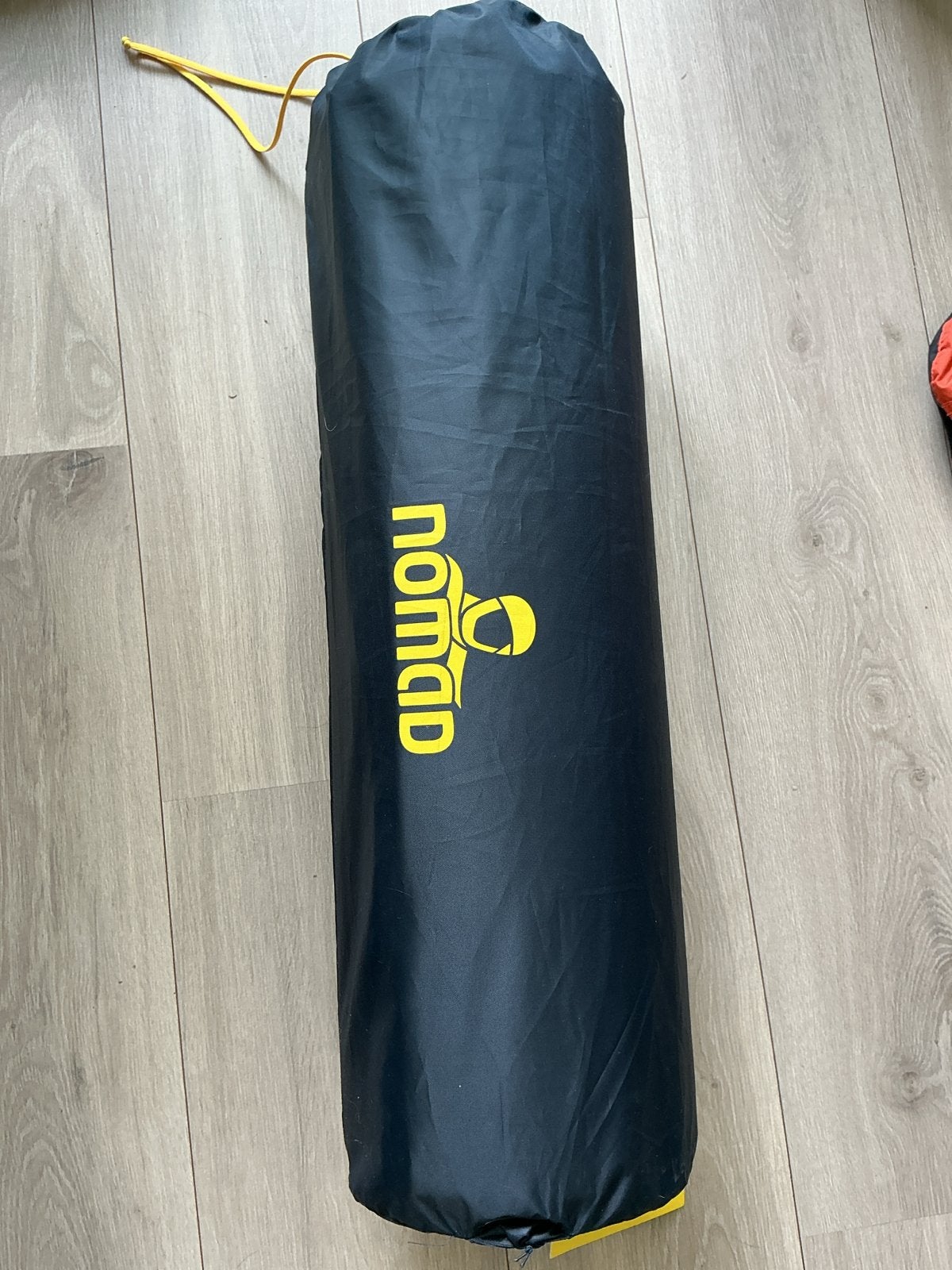 2x Nomad Allround 5.0 Inflatable Matje - Zo goed als nieuw, Caravans en Kamperen, Ophalen, Zo goed als nieuw, 1-persoons