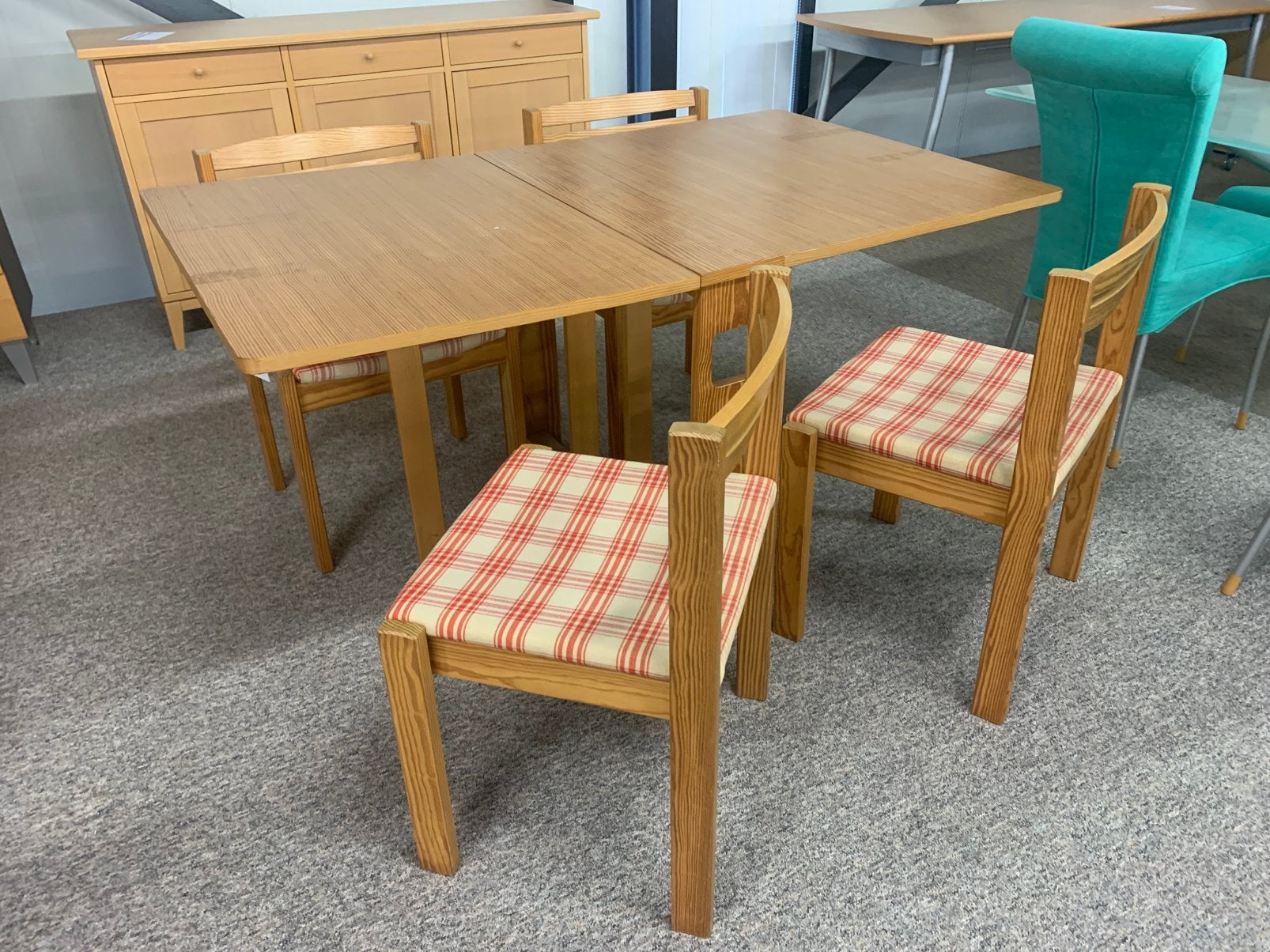 Vintage houten uitschuif tafel / eetkamertafel nieuw, 100 tot 150 cm, Nieuw, Vier personen, Rechthoekig