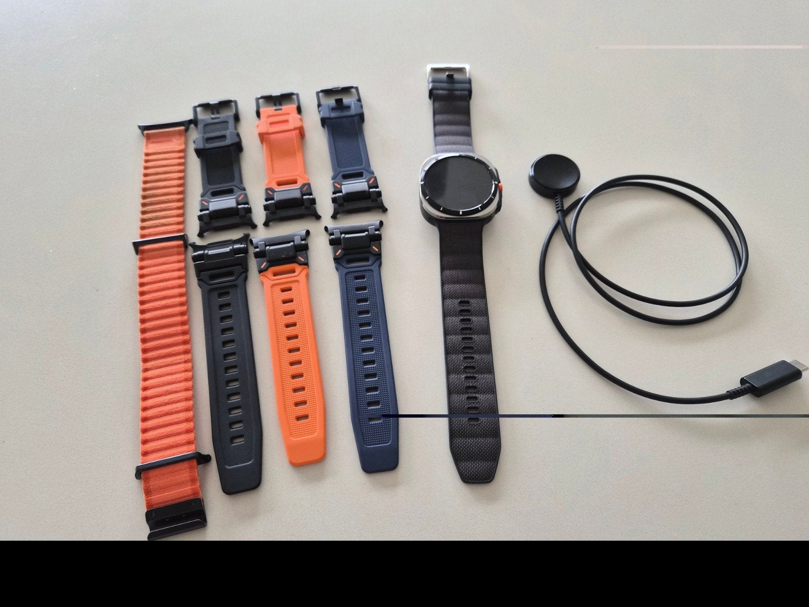 Samsung smart watch ultra, Gebruikt, Onbekend, Zwart, Ophalen of Verzenden