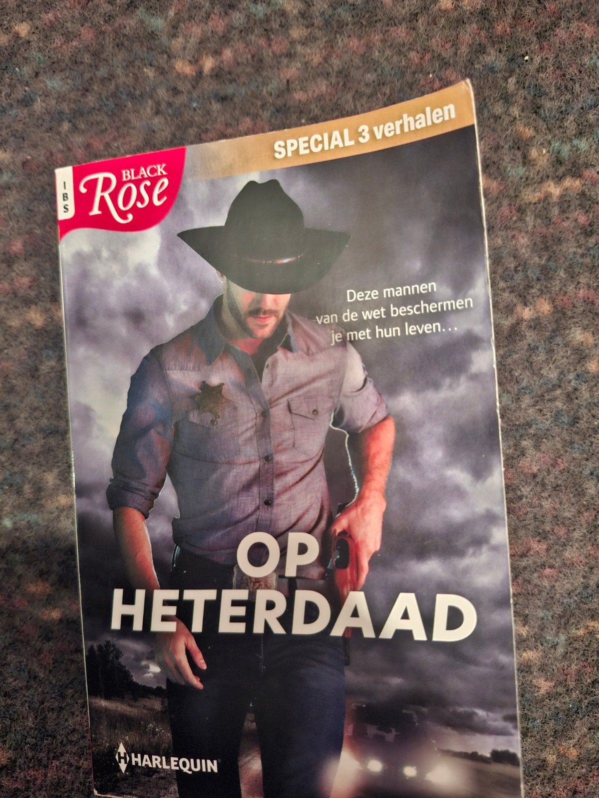 ​Harlequin Black Rose Special - Op heterdaad (3 verhalen)
​, Ophalen of Verzenden, Gelezen
