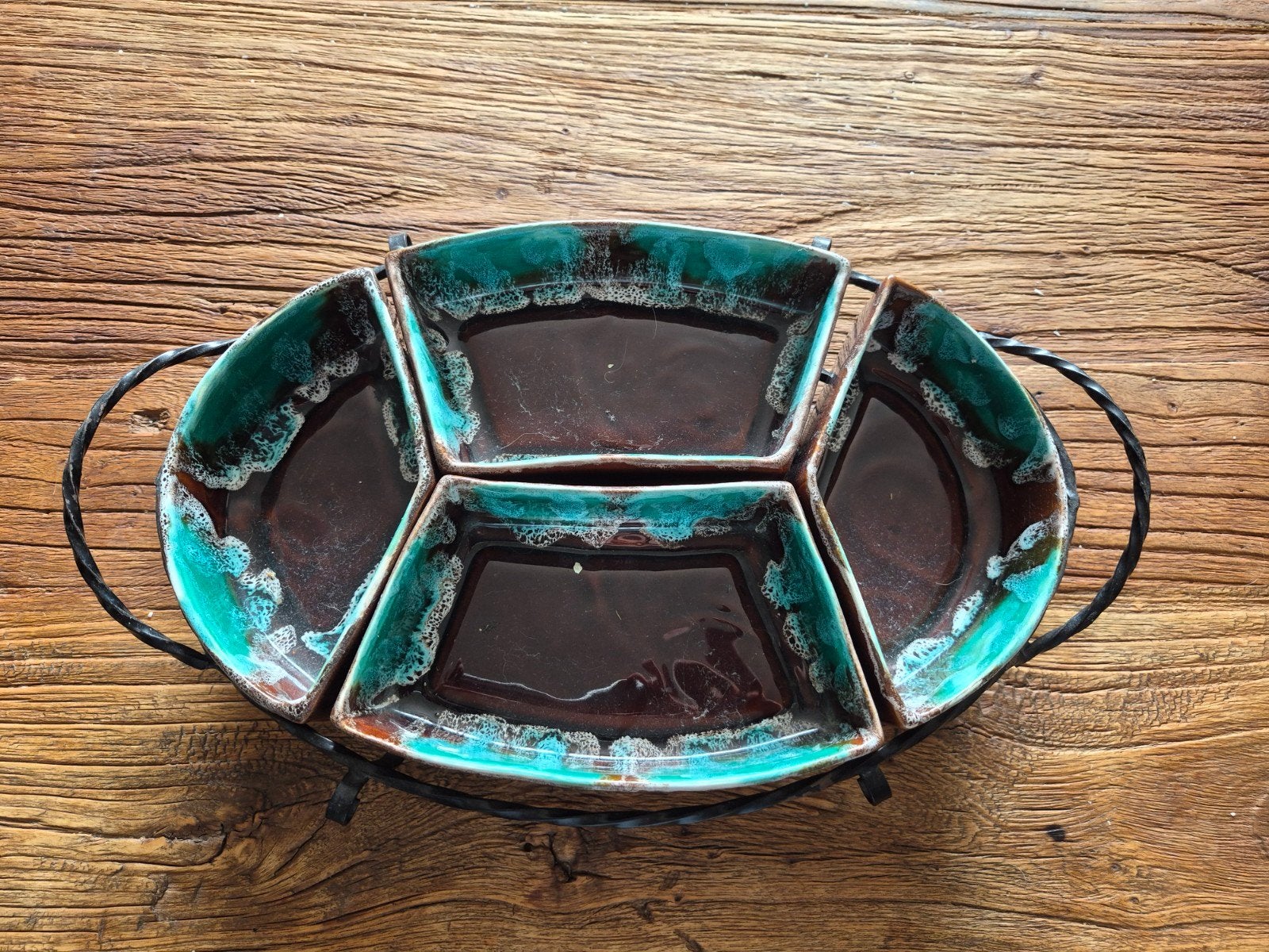 Vintage keramische serveerschaal met metalen houder, Antiek en Kunst, Ophalen of Verzenden