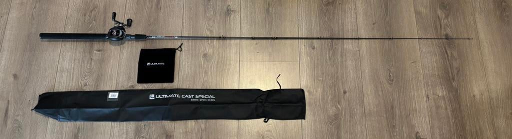 Vis hengel roofvissen Ultimate Cast Special + molen, Ophalen of Verzenden, Zo goed als nieuw, Complete set