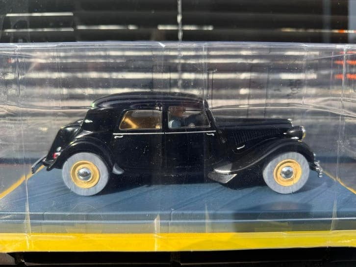 Citro?n Traction Avant 15CV Kuifje Auto, Verzamelen, Beeldje of Figuurtje, ., Ophalen of Verzenden, Zo goed als nieuw