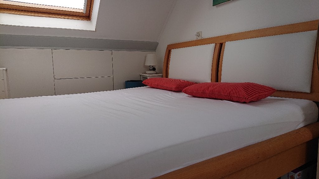 Bed massief hout, Huis en Inrichting, Ophalen, Bruin, Massief hout, Tweepersoons