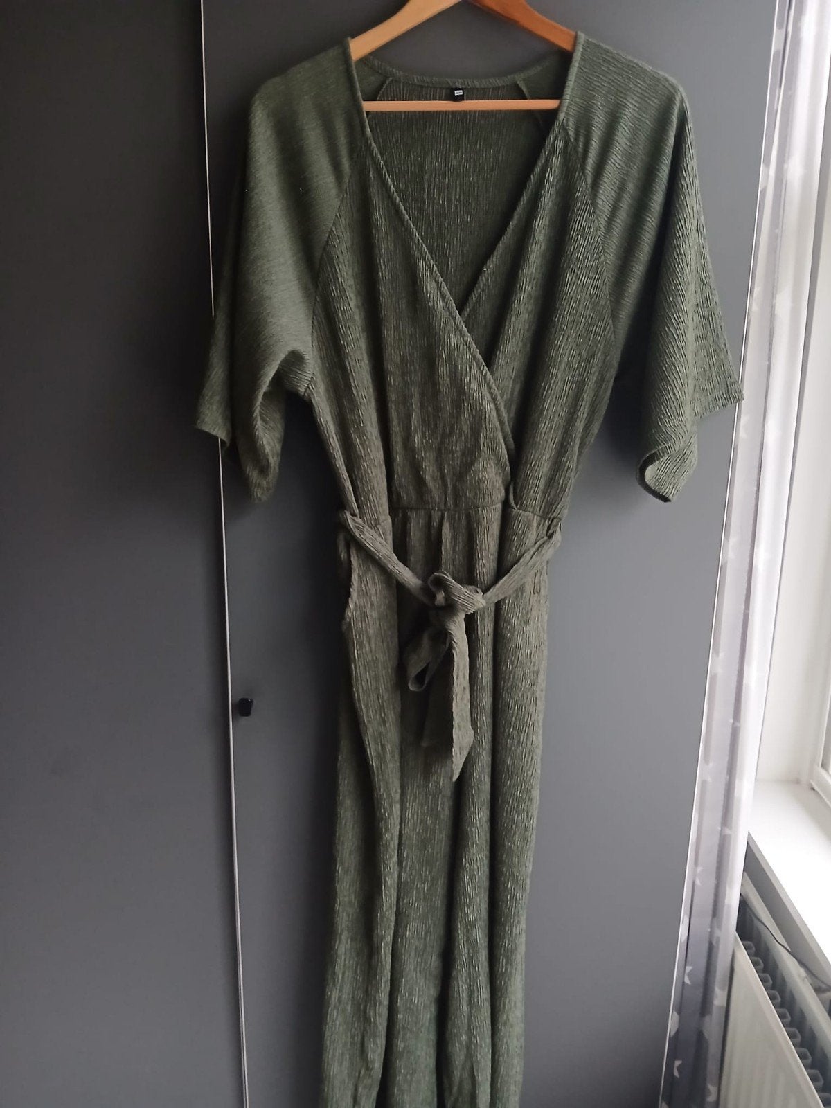 Hema groene jumpsuit maat S, Kleding | Dames, Jumpsuits, Zo goed als nieuw, Maat 36 (S), Groen, Ophalen of Verzenden
