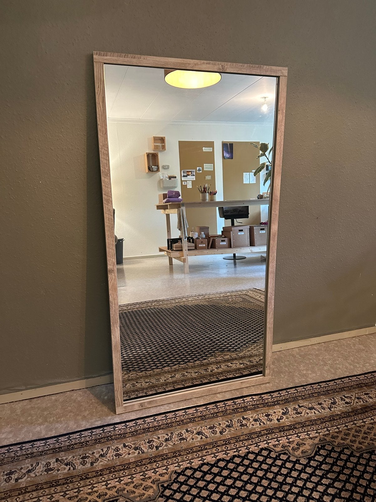 Grote spiegel met stevig houten frame (150x80 cm), Huis en Inrichting, Ophalen, 100 tot 150 cm, Zo goed als nieuw, 75 tot 100 cm