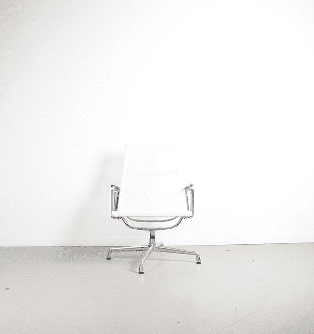 Vitra Eames EA 116 Fauteuil Wit Netweave - Aluminium, Niet ingevuld, Zo goed als nieuw, Niet ingevuld, Niet ingevuld