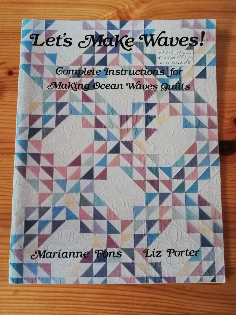 Let's make waves, Boeken, Hobby en Vrije tijd, Gelezen, Borduren en Naaien, Ophalen of Verzenden