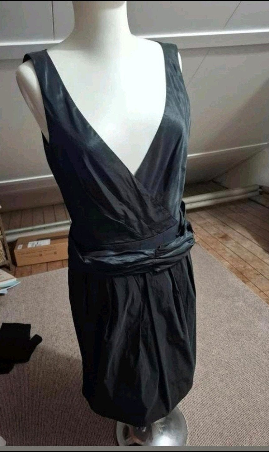 Elegante zwarte jurk Blacky Dress Berlin V-hals S/M, Kleding | Dames, Jurken, Little black dresses, Zwart, Ophalen of Verzenden