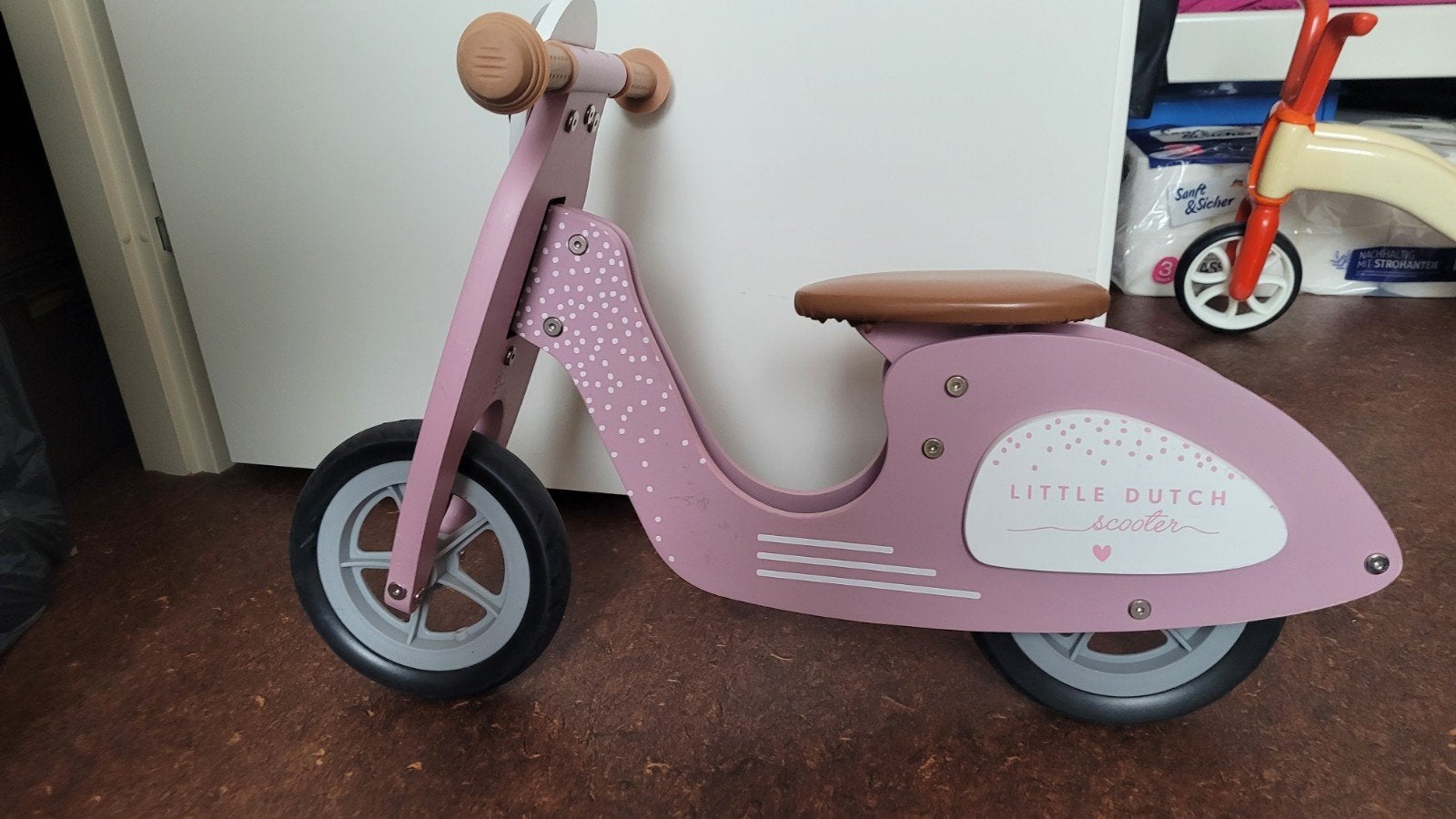 Little dutch loopfiets rose, Kinderen en Baby's, Speelgoed | Buiten | Voertuigen en Loopfietsen, Ophalen, Zo goed als nieuw, Loopfiets