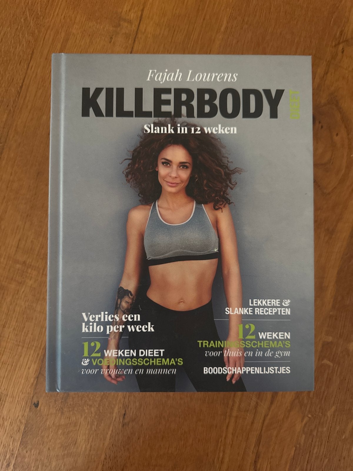 Fajah Lourens Killerbody: Slank in 12 weken - Gratis!, Ophalen, Gelezen, Gezondheid en Conditie