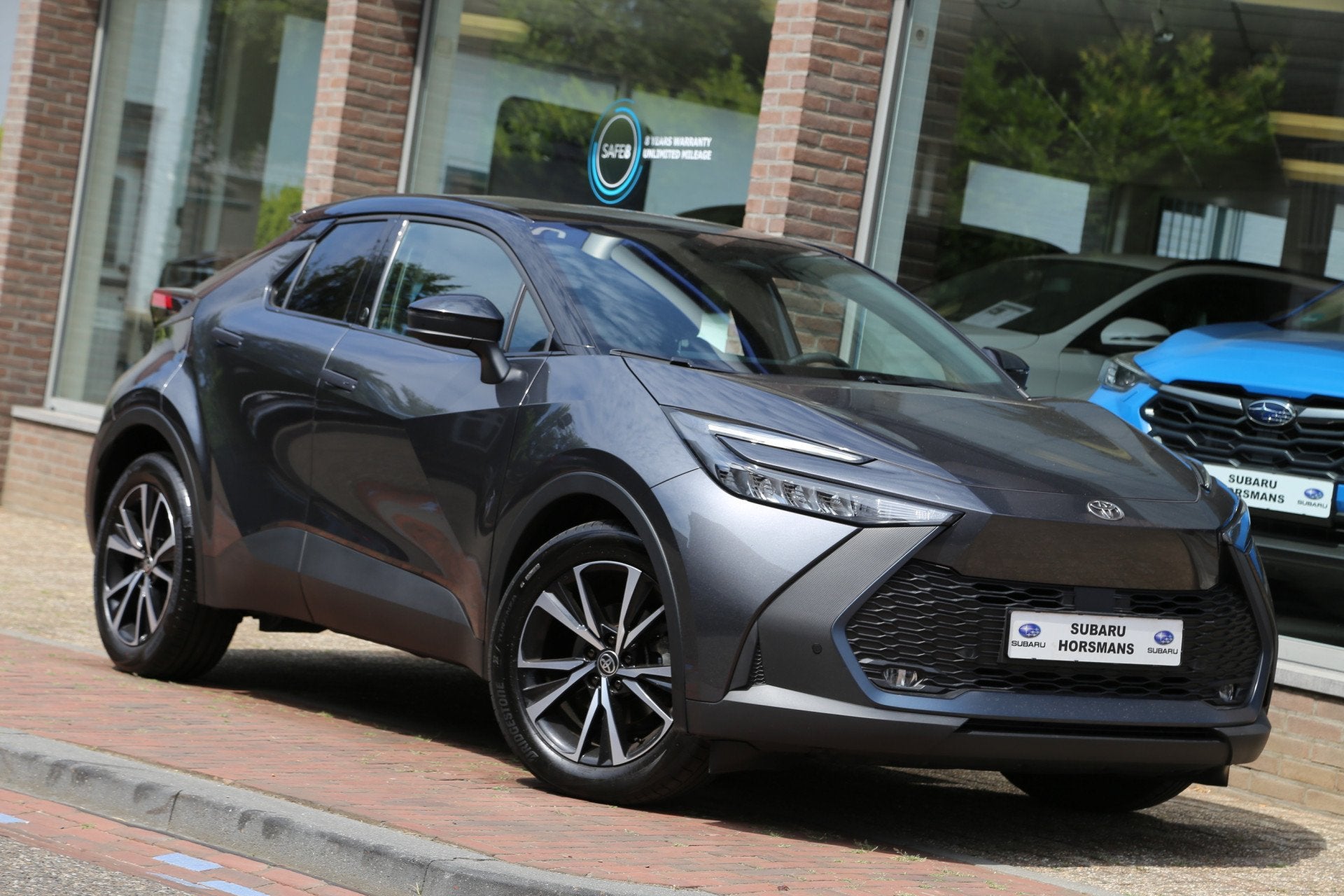 Toyota C-HR 2.0 Hybrid 200 Dynamic Navi LED Camera ACC, Auto's, 12 maanden, 4 cilinders, Bedrijf, Hybride Elektrisch/Benzine