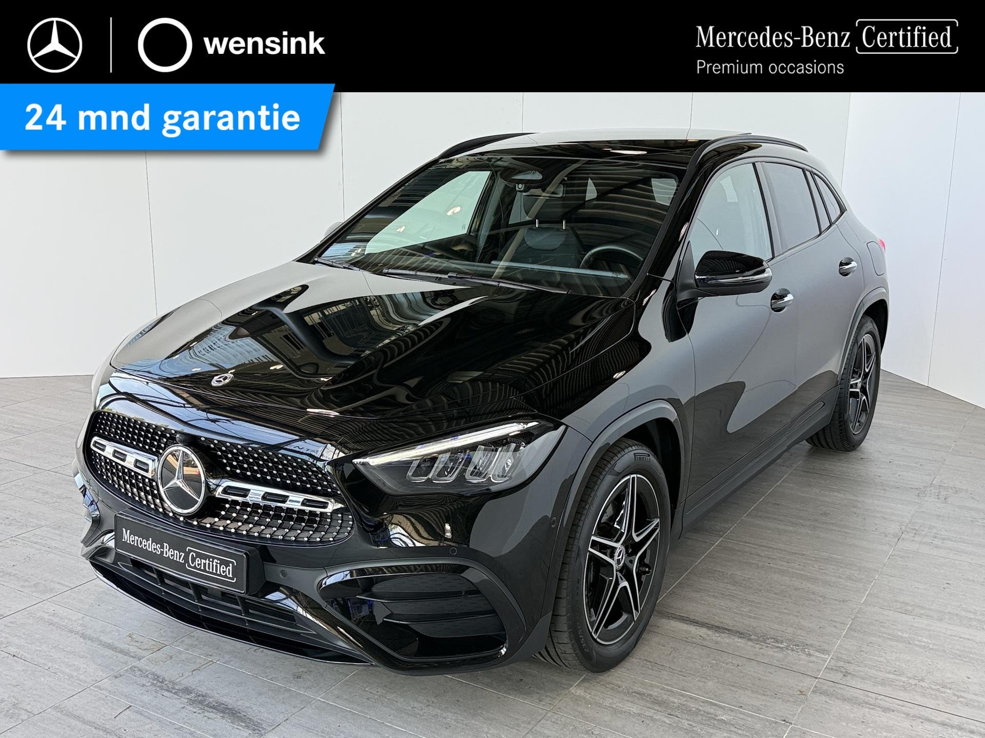 Mercedes-Benz GLA-klasse 180 AMG Line | Panoramaschuifdak |