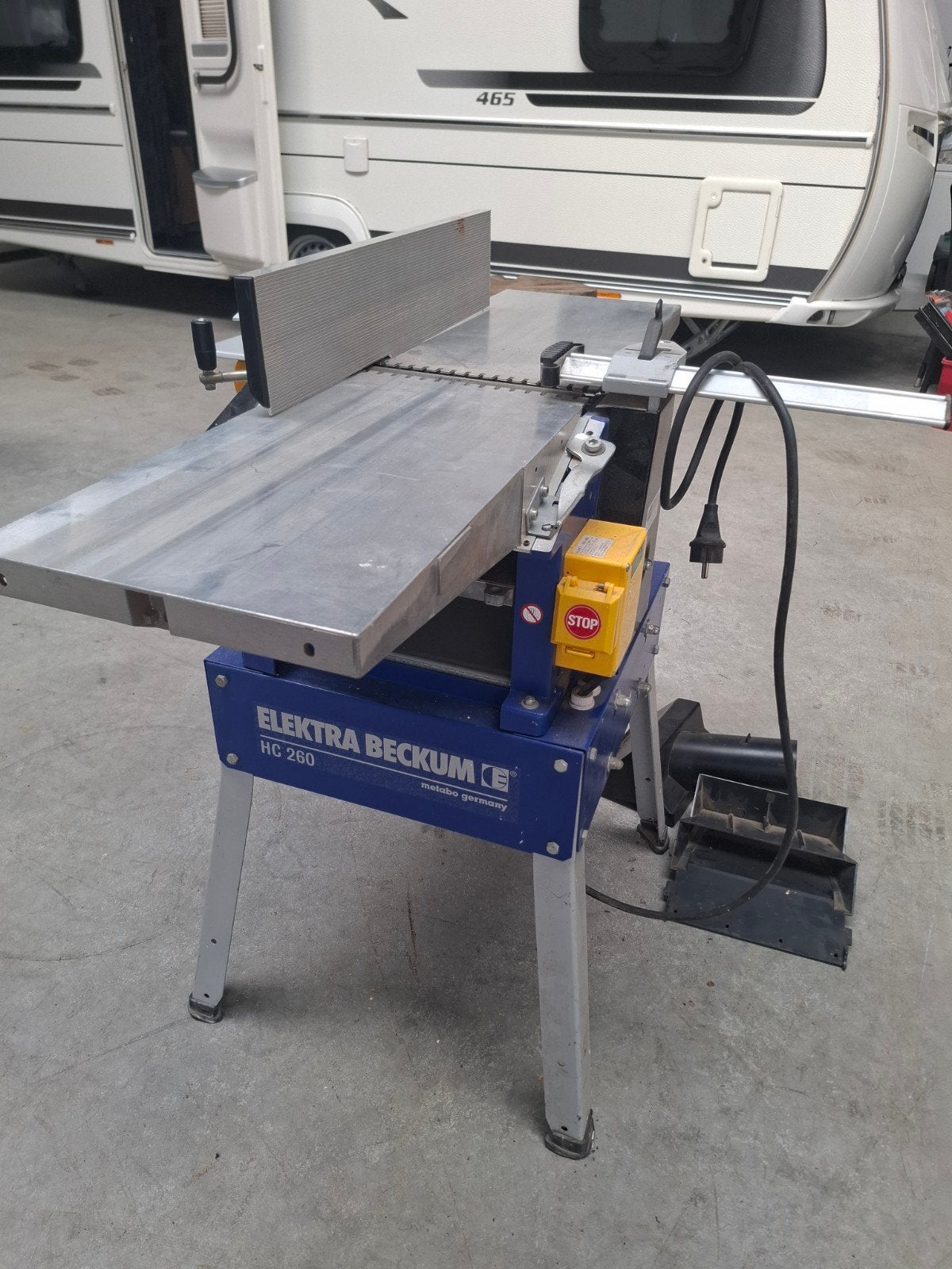 Vlak- en vandiktebank Elektra Beckum HC 260, Ophalen