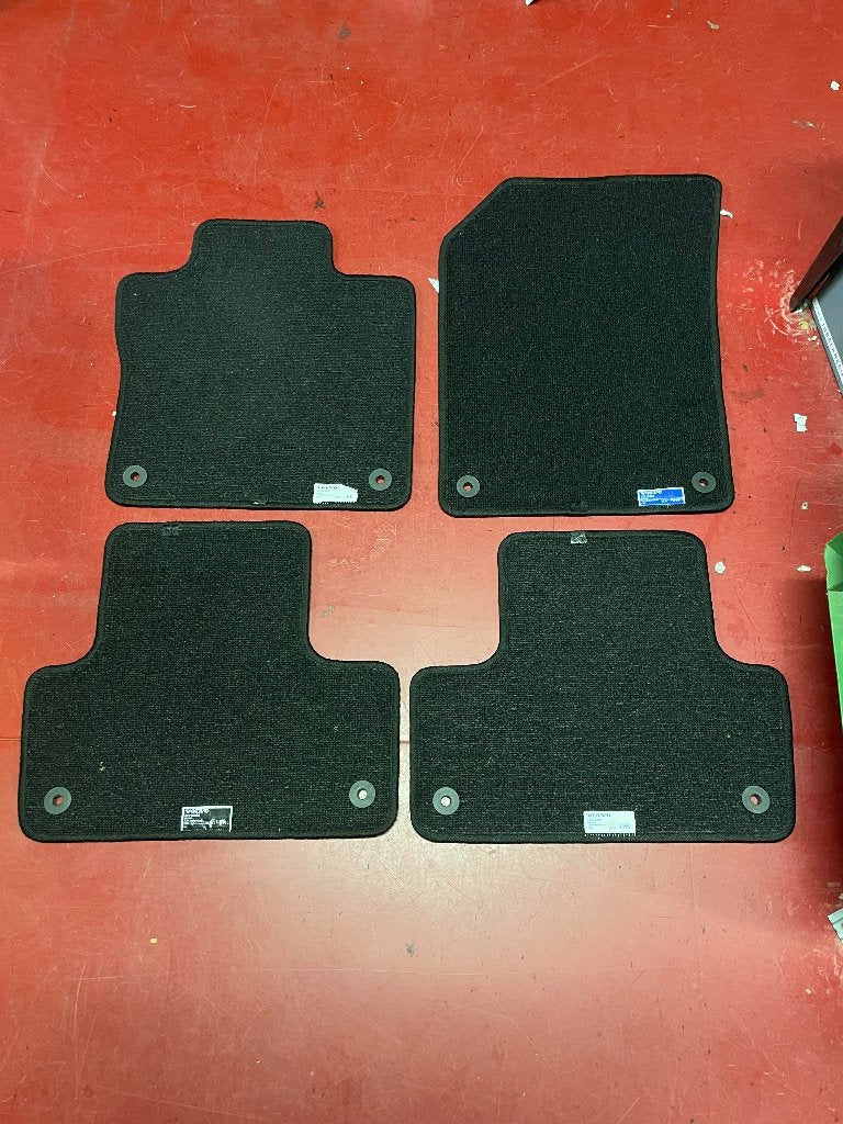Nieuw Auto Matten set VOLVO XC60 2018+ 32216565, Ophalen of Verzenden, Nieuw