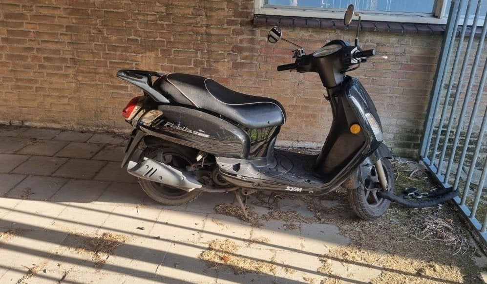 Sym Fiddle 2 Scooter - Rijdt perfect, weinig kilometers, Fietsen en Brommers, Scooters | SYM, Gebruikt, Ophalen of Verzenden, Benzine