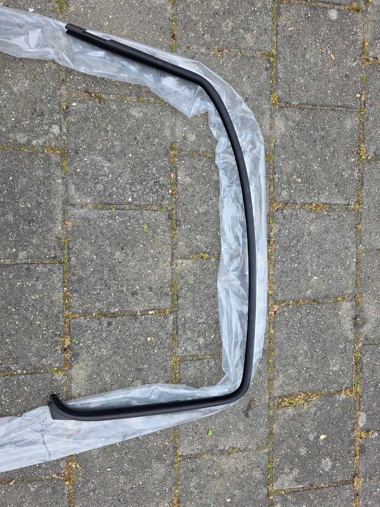 Renault raamgeleidingsrubber-set links NIEUW, Ophalen of Verzenden, Nieuw, Renault