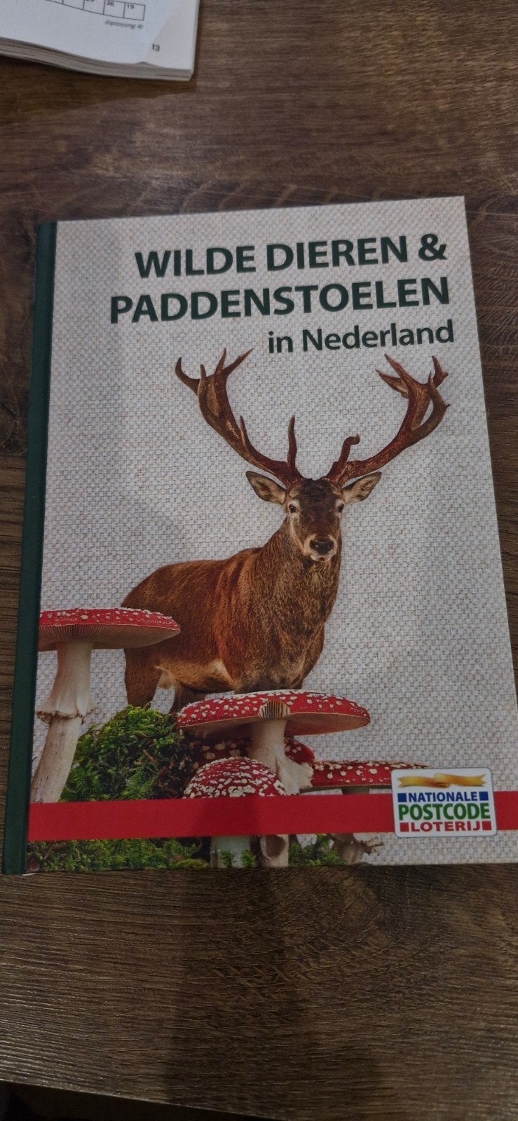 Postcode loterij wilde dieren & paddenstoelen, Boeken, Ophalen of Verzenden, Natuur algemeen