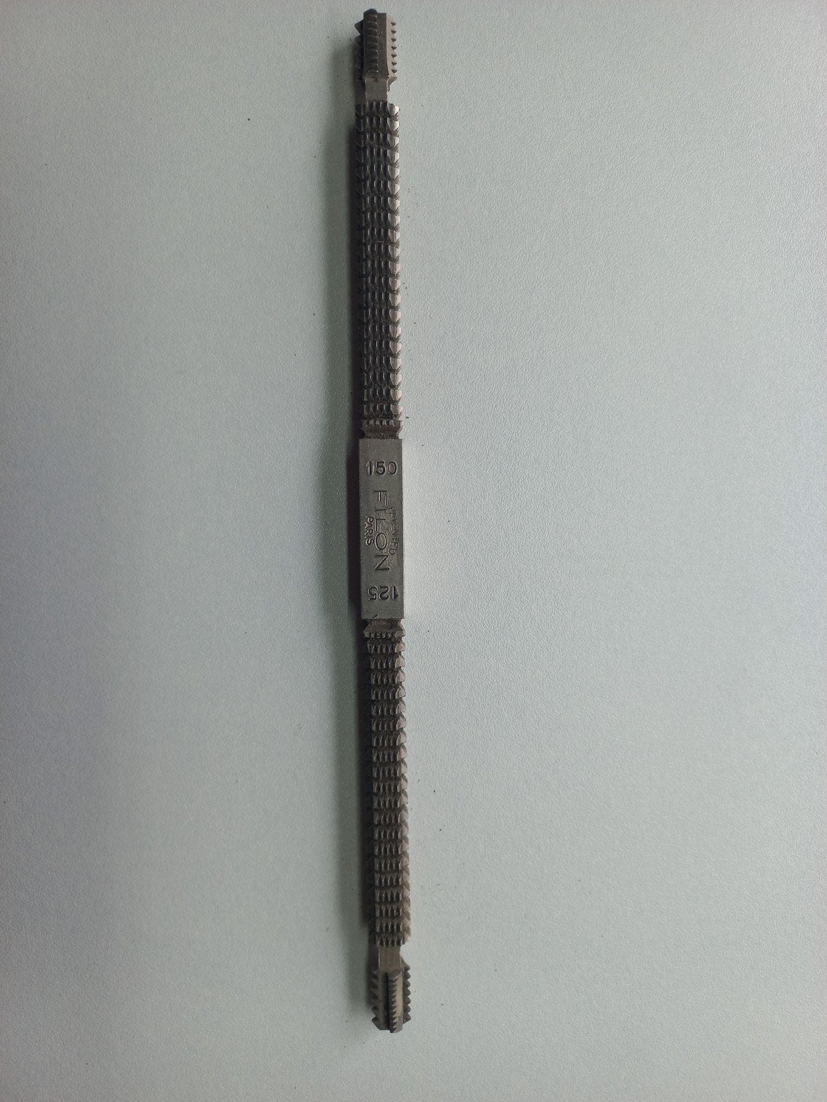 Te koop: Draadvijl van het merk Filon. Made in France, Ophalen of Verzenden