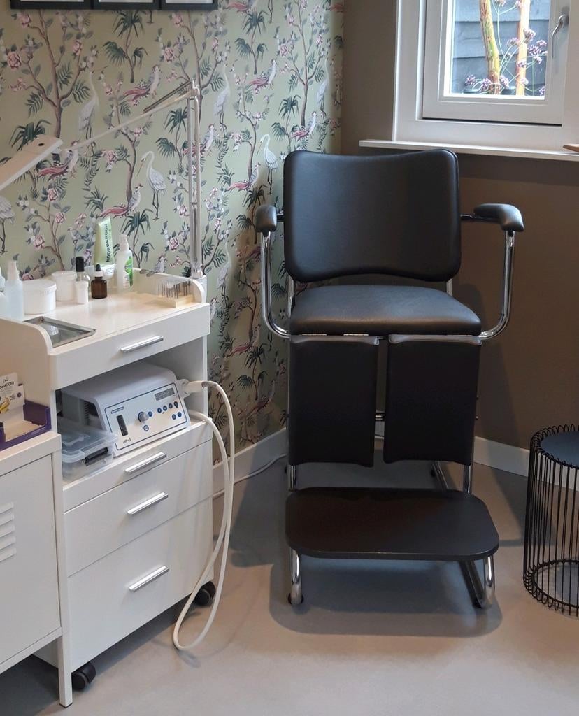 Retro pedicure - of kappersstoel., Ophalen
