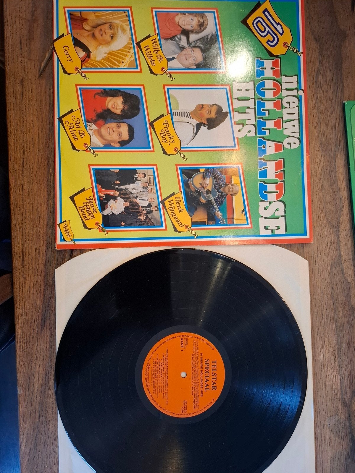 Telstar Speciaal: 16 Nieuwe Hollandse Hits LP, Ophalen of Verzenden, Gebruikt, Levenslied of Smartlap, Verzamelalbum