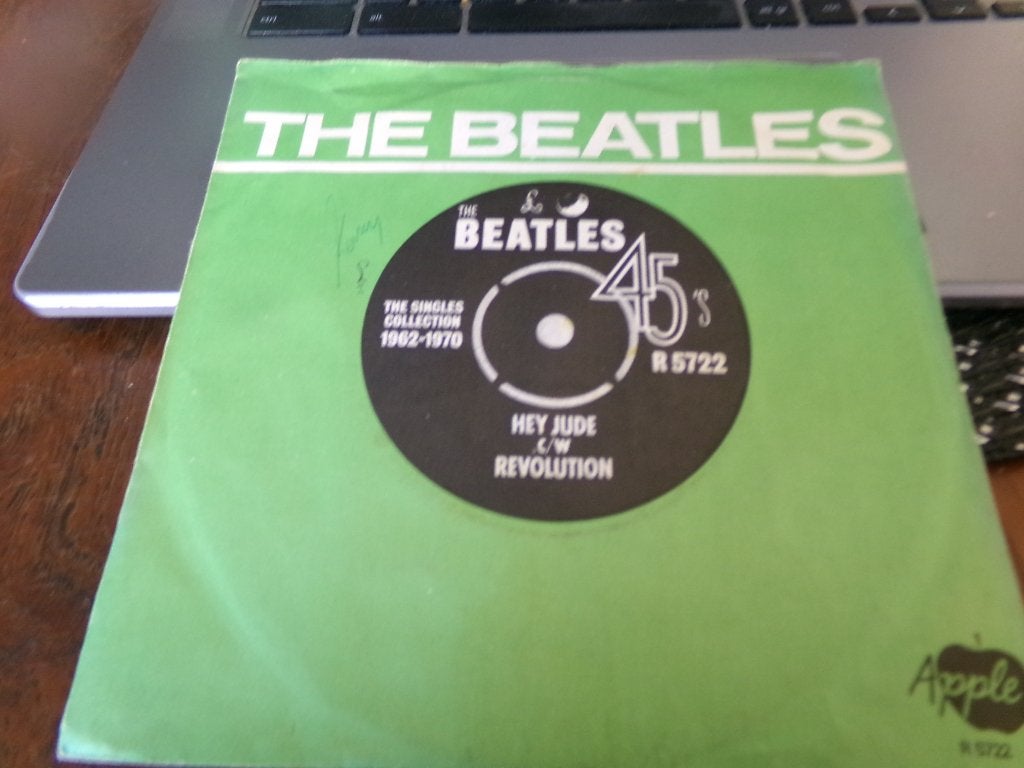 The Beatles ‎– Hey Jude c/w Revolution - UK - 1976, Ophalen of Verzenden, Gebruikt, Pop