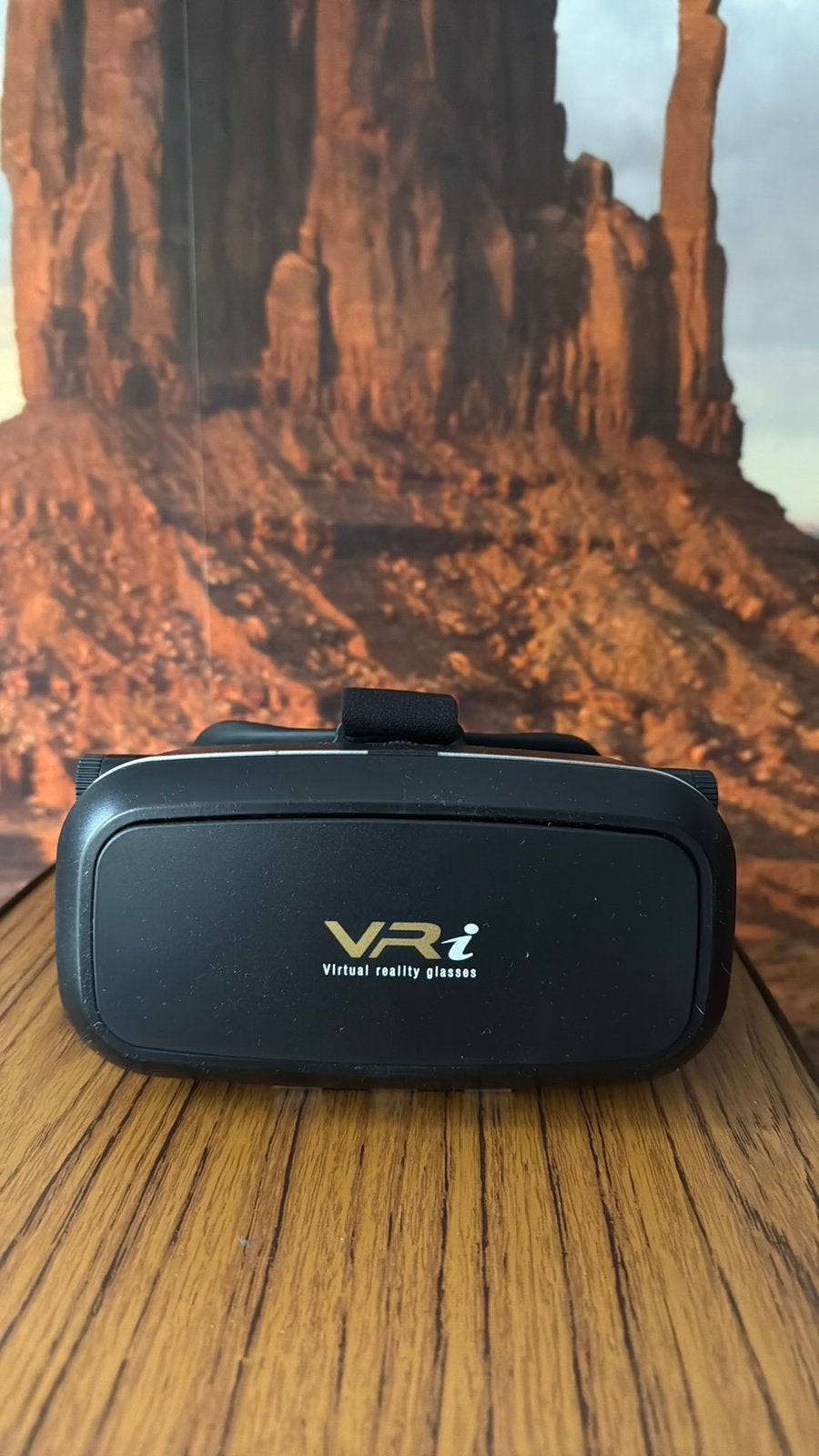 Virtual Reality bril “VR-i EVOLUTION”, Spelcomputers en Games, Ophalen of Verzenden, Zo goed als nieuw, VR-bril, Telefoon