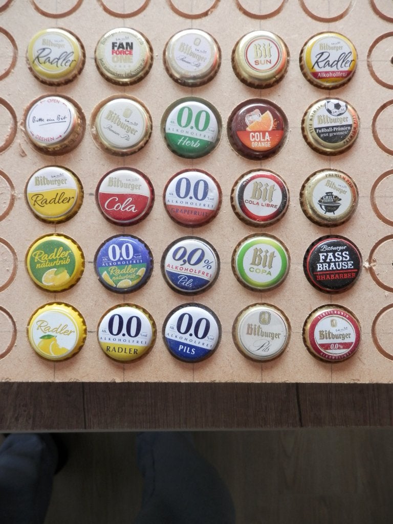 25 kroonkurken Duitsland Bitburger, Ophalen of Verzenden, Gebruikt, Overige typen, Overige merken