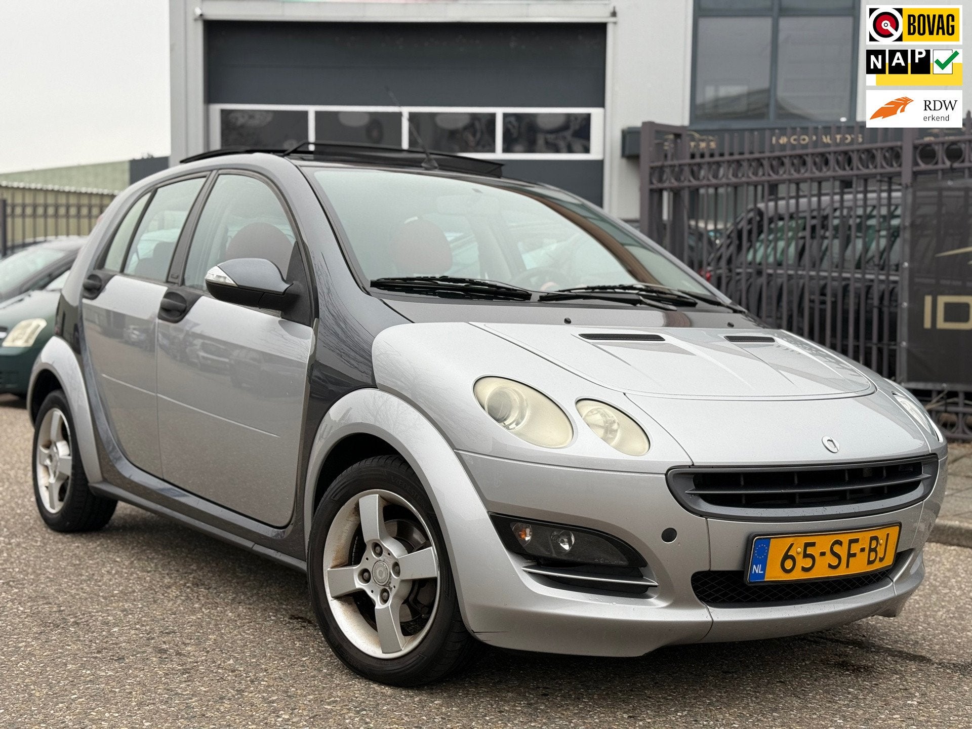 Smart Pano top staat rijdt perfect Forfour 1.3 passion, Auto's, Bedrijf, Handgeschakeld, Euro 4, Hatchback