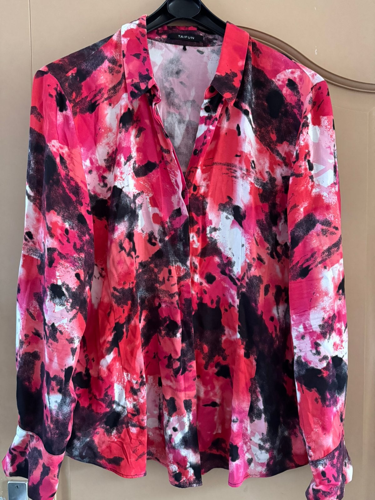 Mooie rood/roze viscose blouse van Taifun zgan maat 46, Kleding | Dames, Ophalen of Verzenden, Zo goed als nieuw, Maat 46/48 (XL) of groter