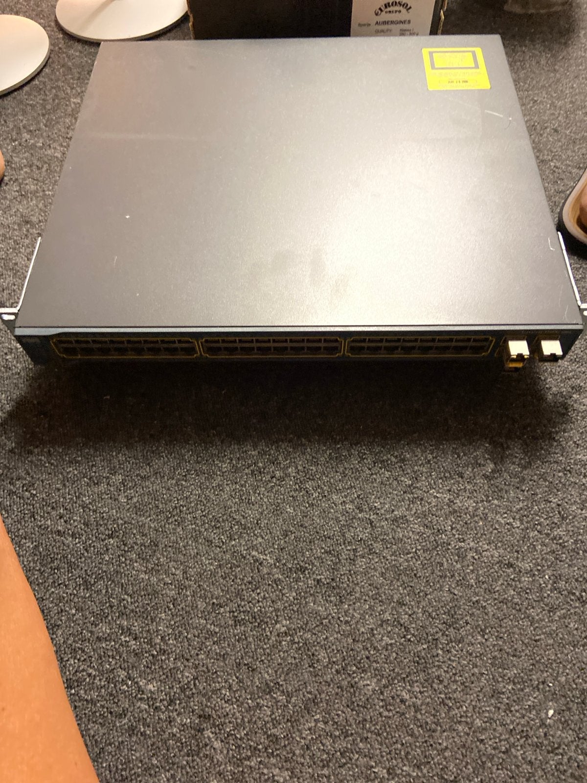 Cisco Catalyst 3560 48-poorts Switch WS-C3560G-48TS-E, Computers en Software, Netwerk switches, Ophalen of Verzenden, Gebruikt