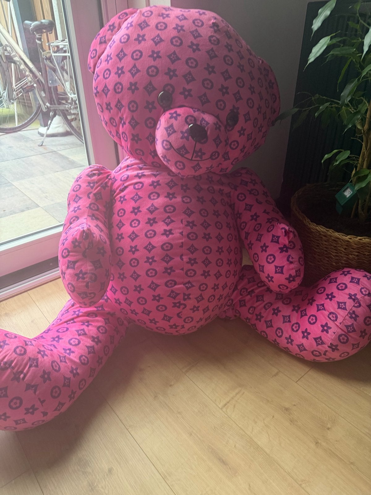 Grote roze teddybeer met patroon - Zo goed als nieuw, Ophalen, Beer, Zo goed als nieuw, Roze