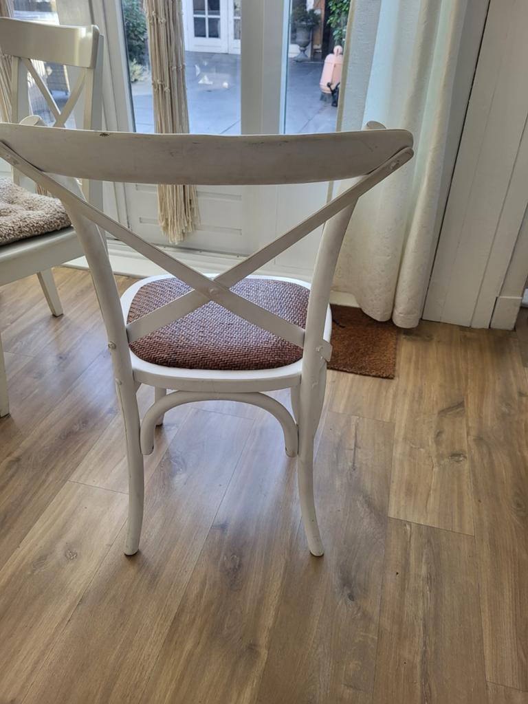 Riviera Maison cross stoel met rieten zitting, Ophalen, Gebruikt, Riviera maison, Wit