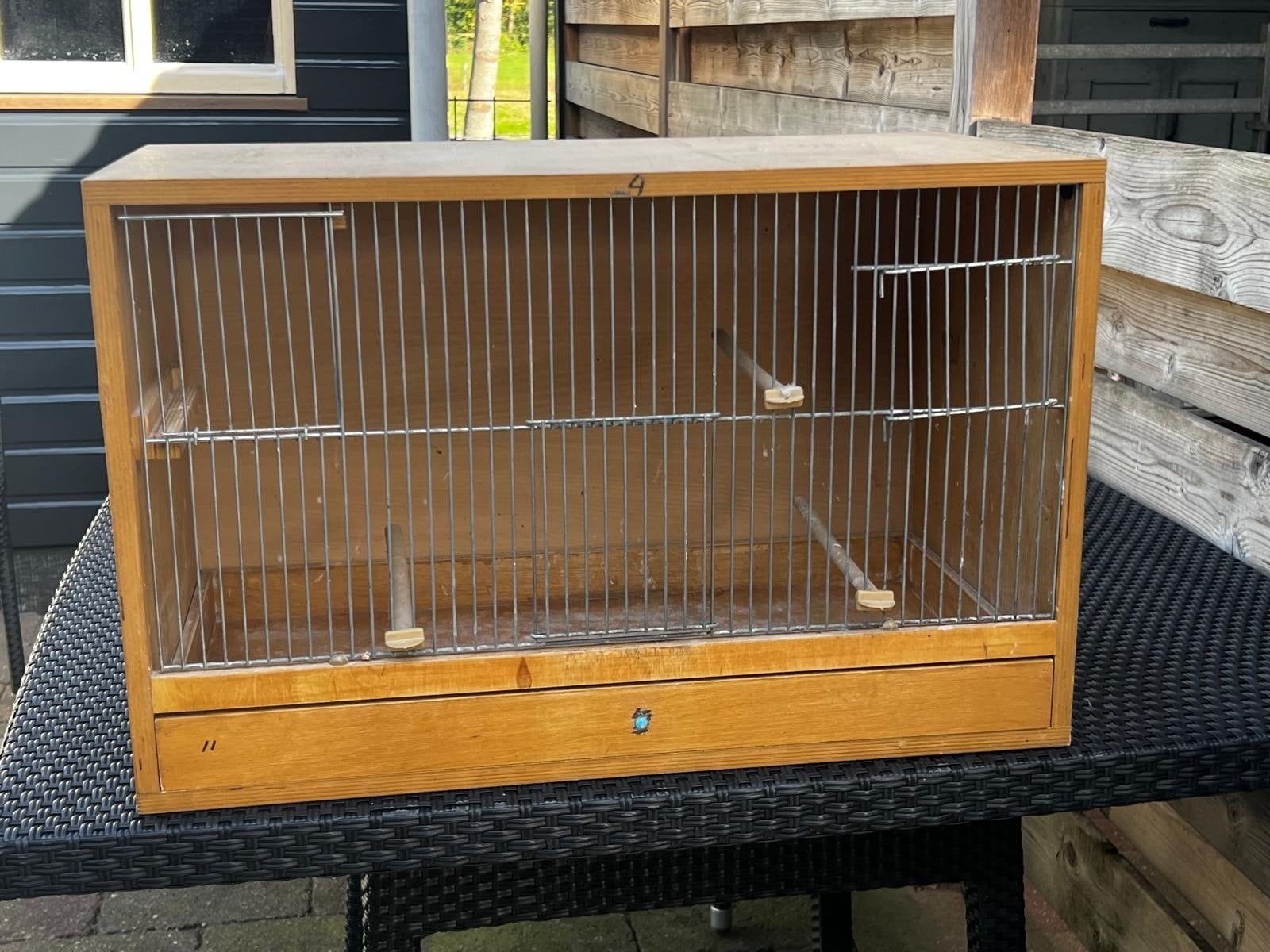 Houten vogelkooi met lade, Ophalen, Gebruikt, Hout, Broedkooi of Kweekkooi