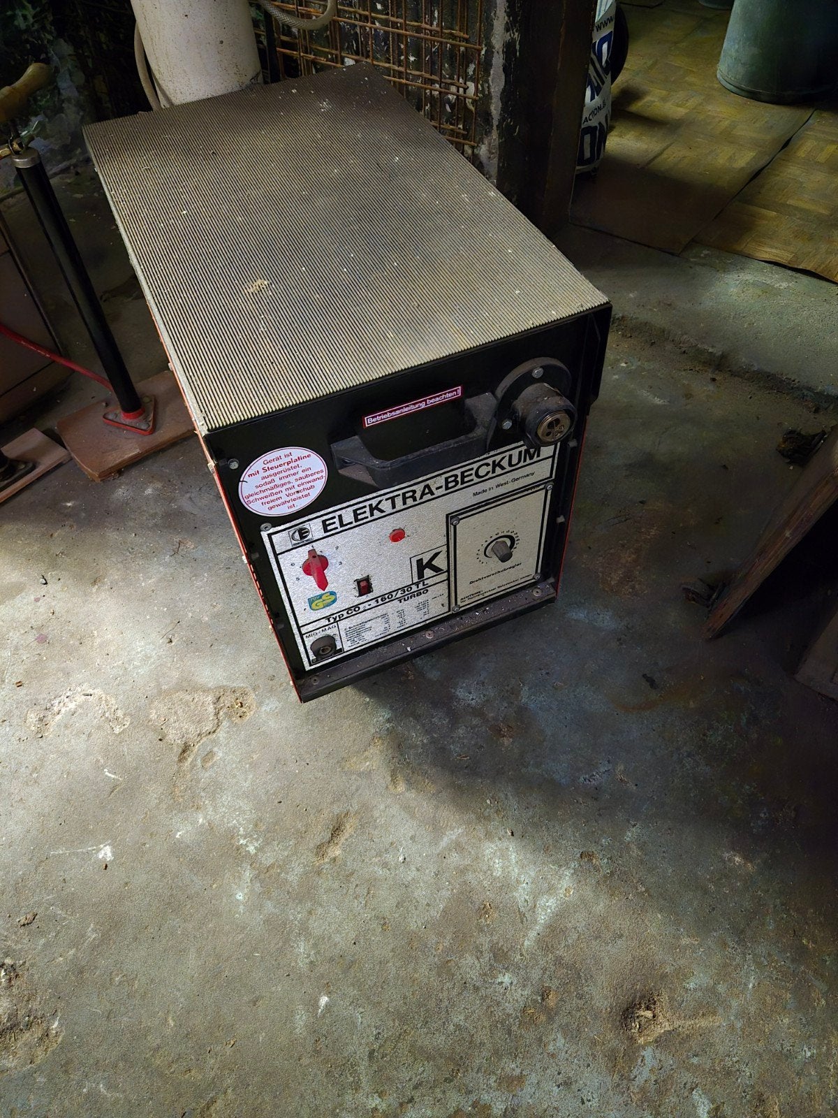Elektra-Beckum CO2 Lasapparaat MIG/MAG 180/30 TL Turbo, Ophalen, Gebruikt, 150 tot 250 ampère, Co2