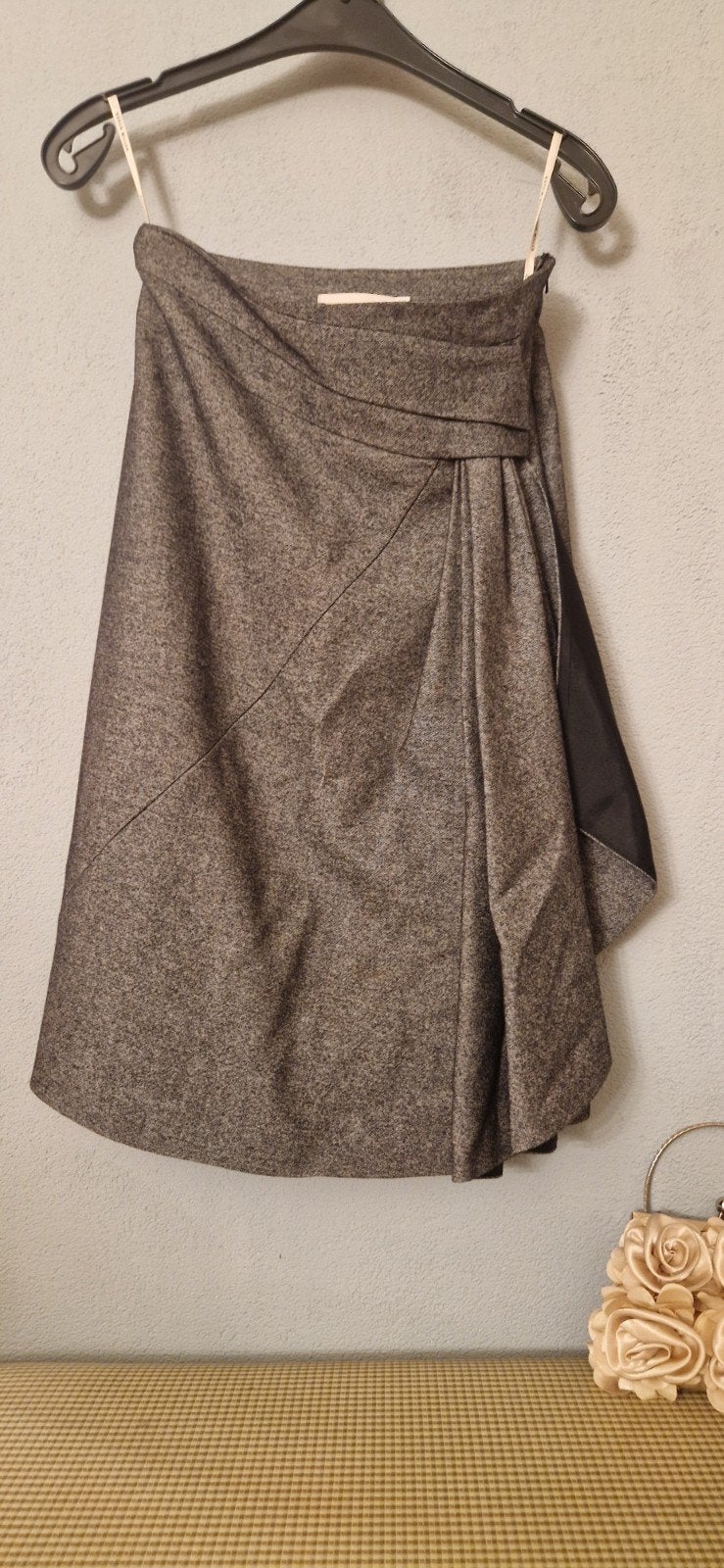 Karen Millen rok - Maat 38/40 (M), Kleding | Dames, Rokken, Karen Millen, Zo goed als nieuw, Knielengte, Grijs