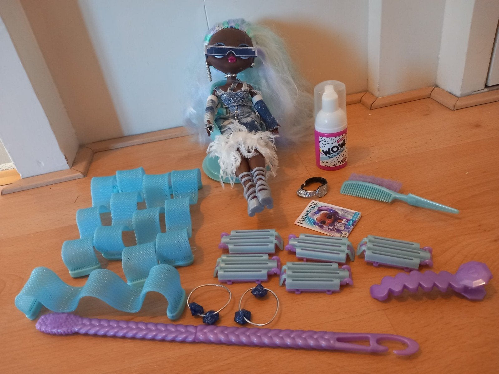 L.O.L. Surprise, Kinderen en Baby's, Speelgoed | Poppen, Ophalen of Verzenden, Zo goed als nieuw, Overige typen