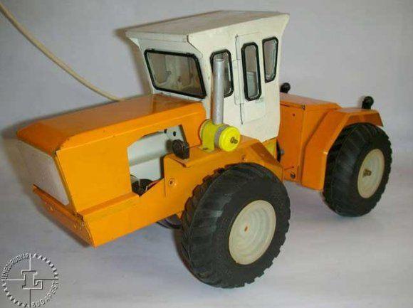 Ik ben op zoek naar een oud Raba Steiger speelgoed., Verzenden, Gebruikt, Tractor of Landbouw, Overige merken