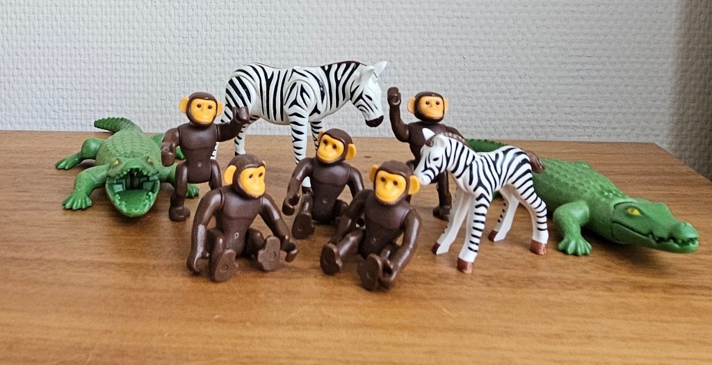 Playmobil dieren.  Apen, krokodillen en zebra's, Ophalen of Verzenden, Gebruikt, Los playmobil