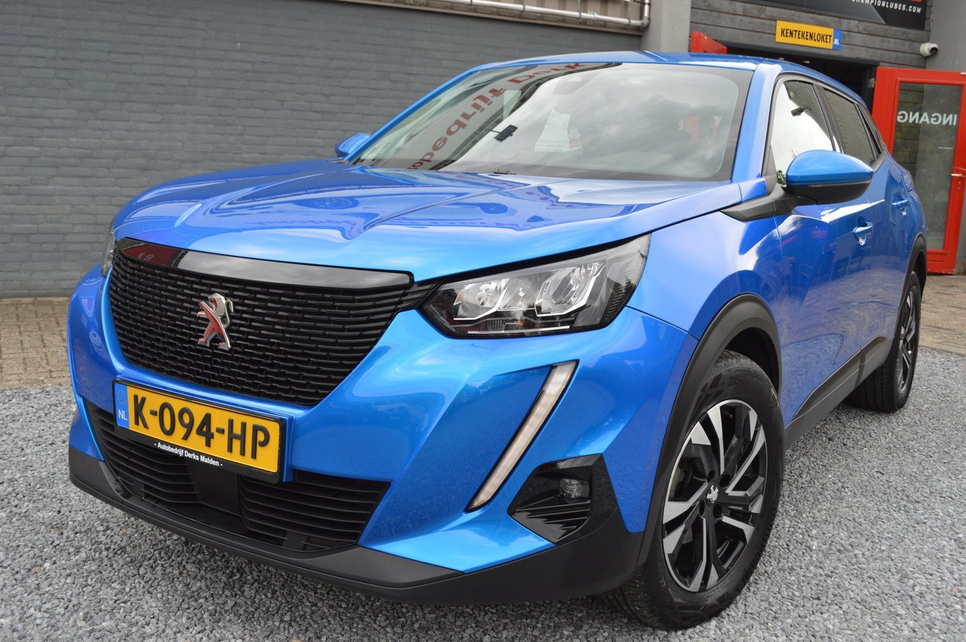 Peugeot 2008 1.2 PureTech Airco | Navi | 34.000 KM | Nieuwst, Auto's, Dealer onderhouden, Gebruikt, 1199 cc, Blauw