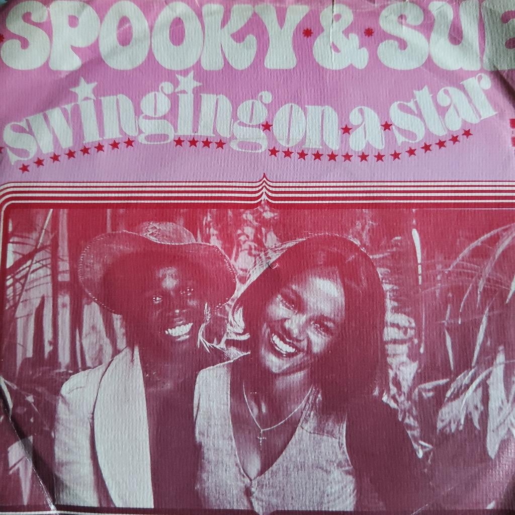 Spooky & Sue - Swinging on a Star Vinyl Single, Ophalen of Verzenden, Gebruikt, 7 inch