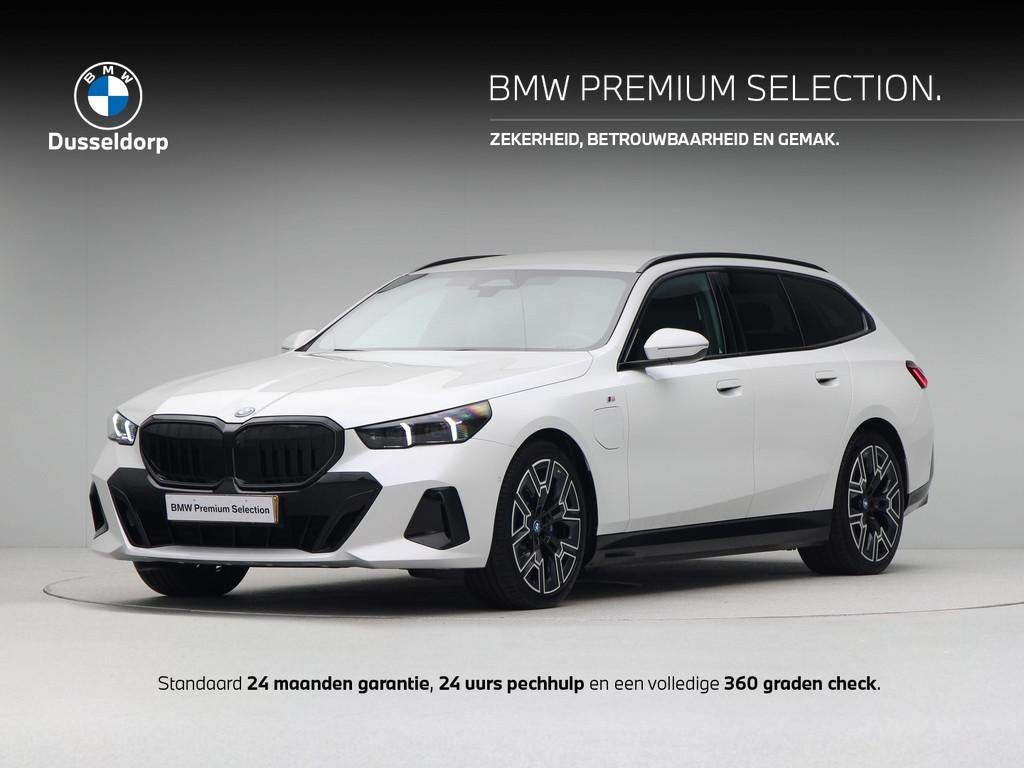 BMW 5 Serie 530e Touring M Sport Edition SoH 100% (bj 2025), Auto's, BMW, Bedrijf, Te koop, 5-Serie, ABS, Achteruitrijcamera, Adaptive Cruise Control