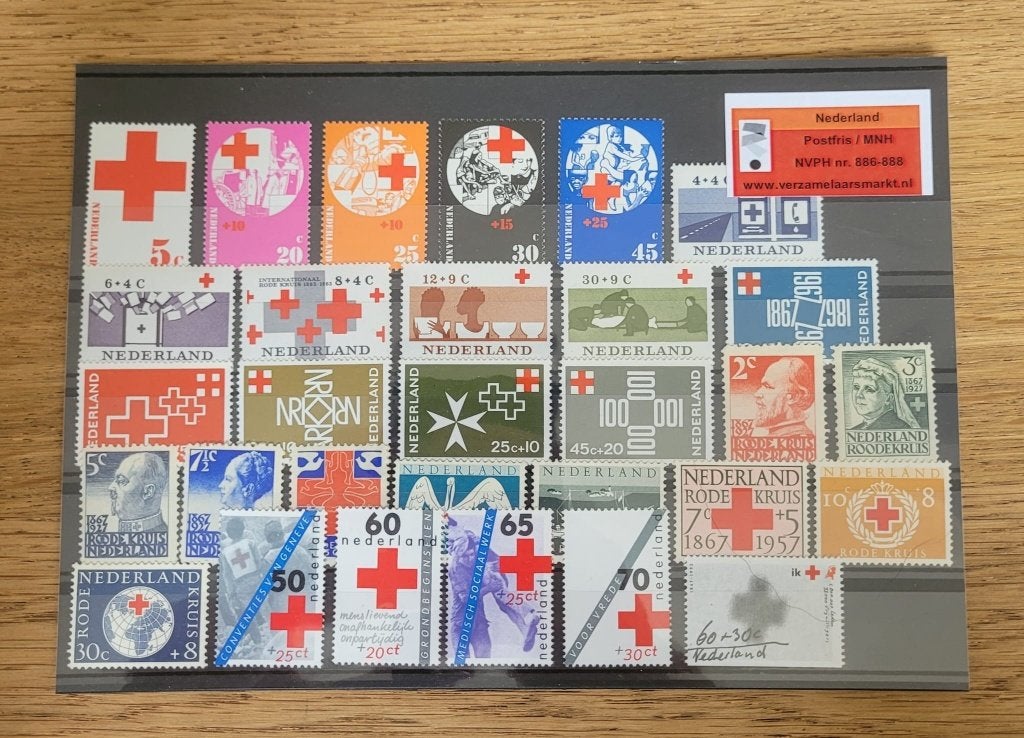 set postfrisse RODE KRUIS POSTZEGELS, Postzegels en Munten, Postzegels | Thematische zegels, Postfris, Overige thema's, Ophalen of Verzenden
