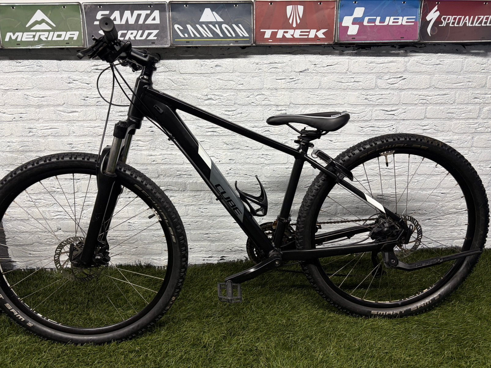 Foto 8 van Cube Aim HPA 27,5 inch size S mountainbike cube frame S 27,5