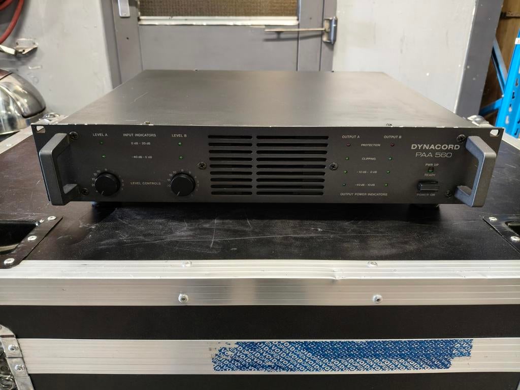 Dynacord PAA 560 versterker, 2x250w rms., Overige merken, Gebruikt, Ophalen of Verzenden, 120 watt of meer