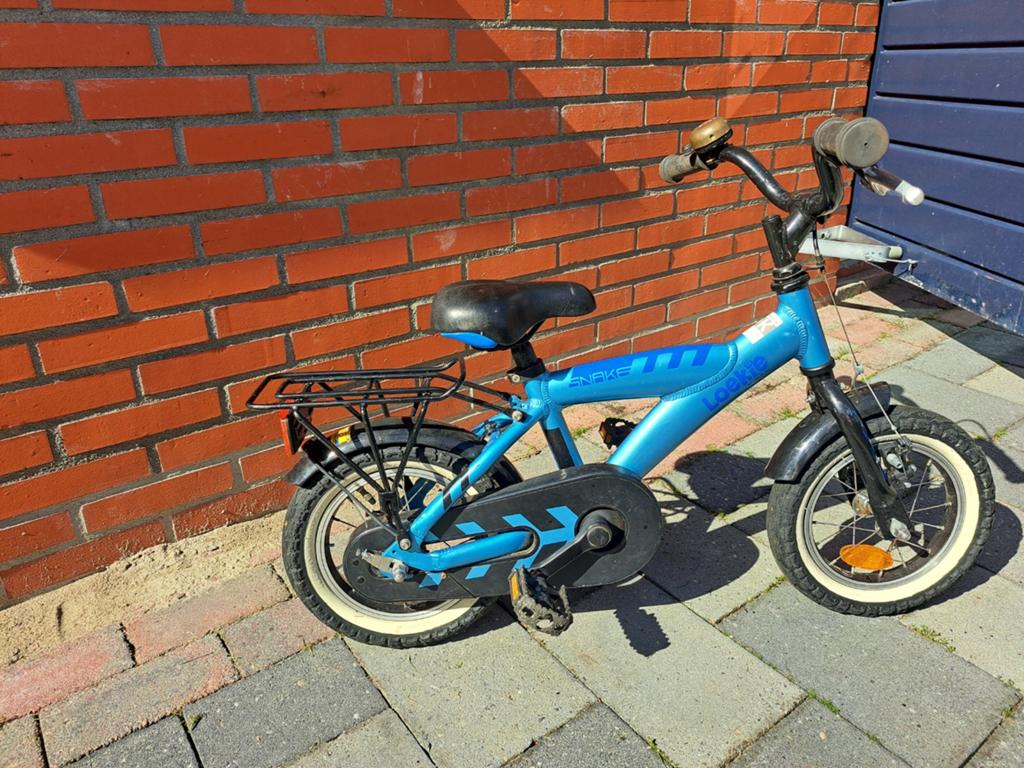 Loekie 12 inch jongensfiets in nette staat, Terugtraprem, Gebruikt, Batavus Snake Alpina Trial Yabber cube bulls loekie sparta