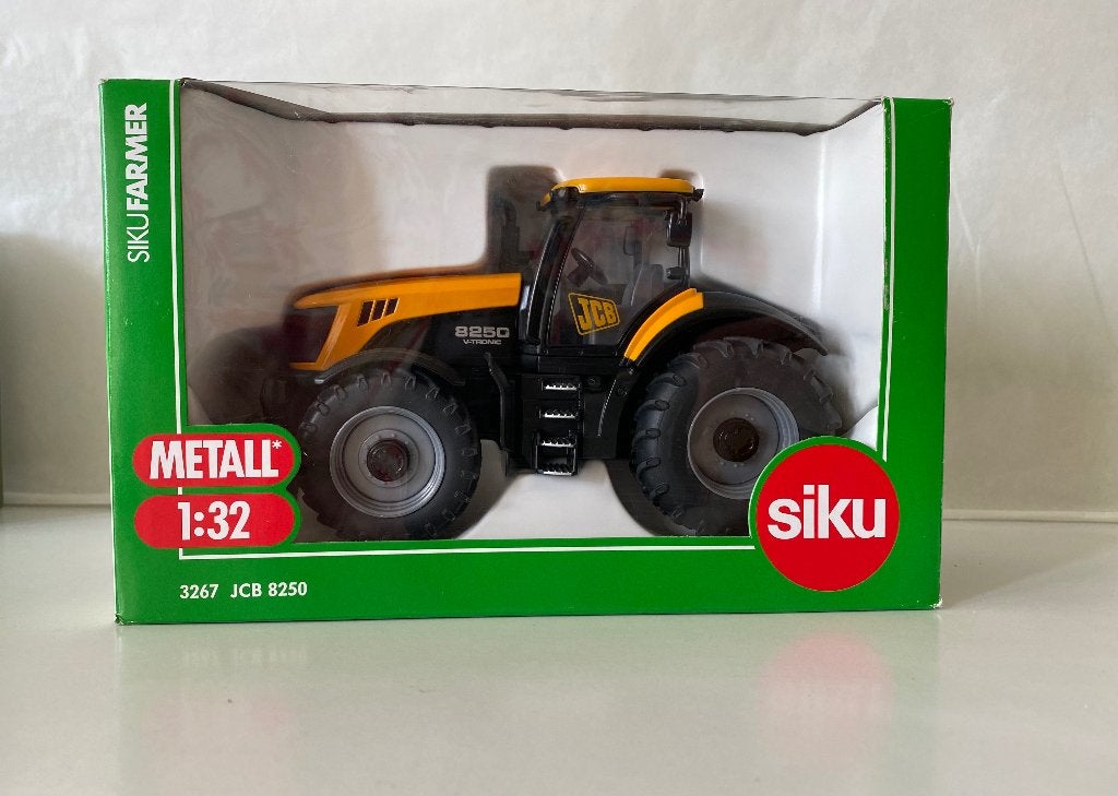 Siku 3267 JCB 8250 Siku Farmer Nieuw in de doos., Ophalen of Verzenden, Nieuw, Tractor of Landbouw, SIKU